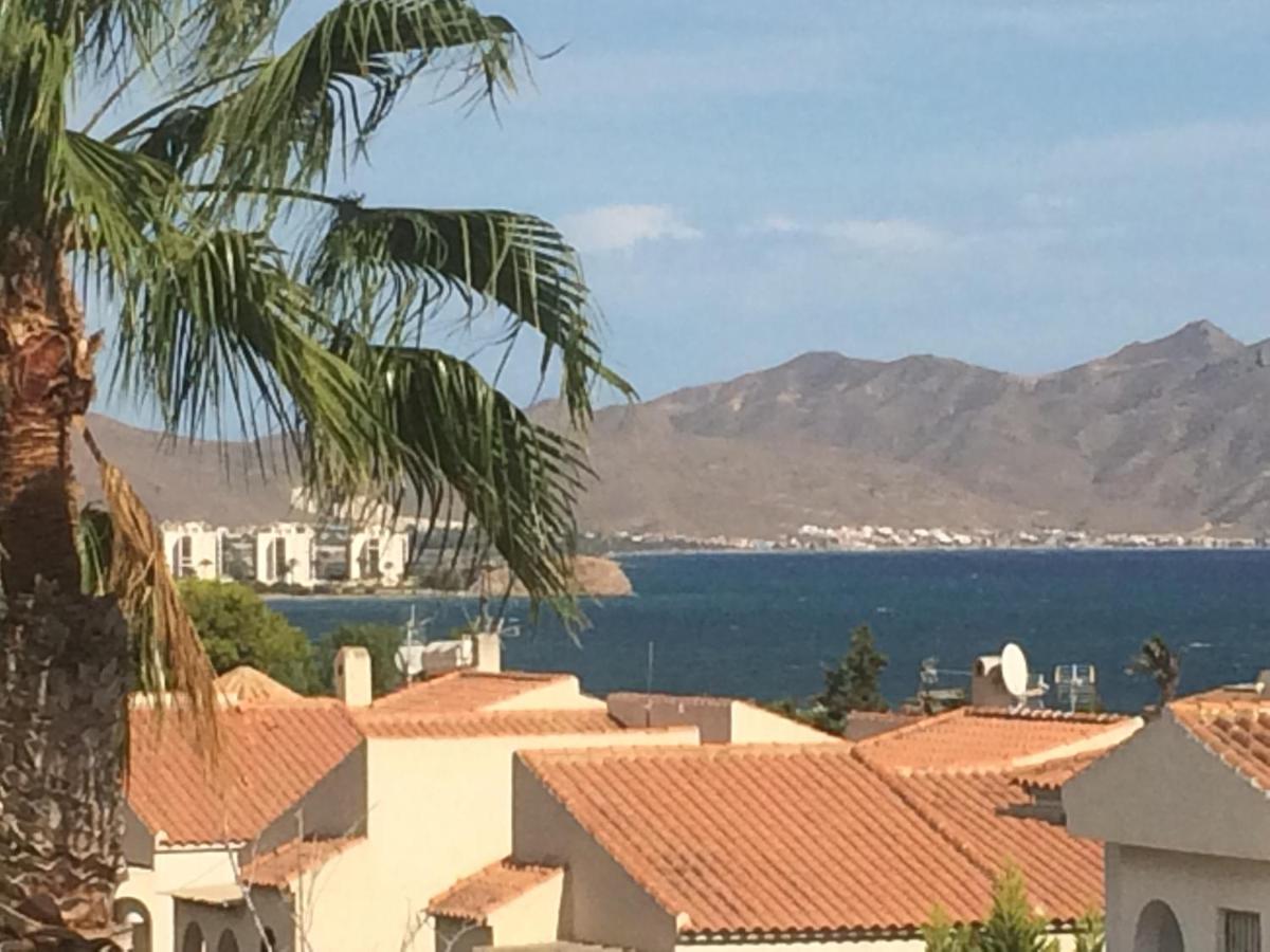 Puerto De Mazarron Large House With Roof Terrace & Sea Views-5 Guests Have 3 Bedrooms & 1 To 4 Guests Have 2 Bedrooms Bagian luar foto